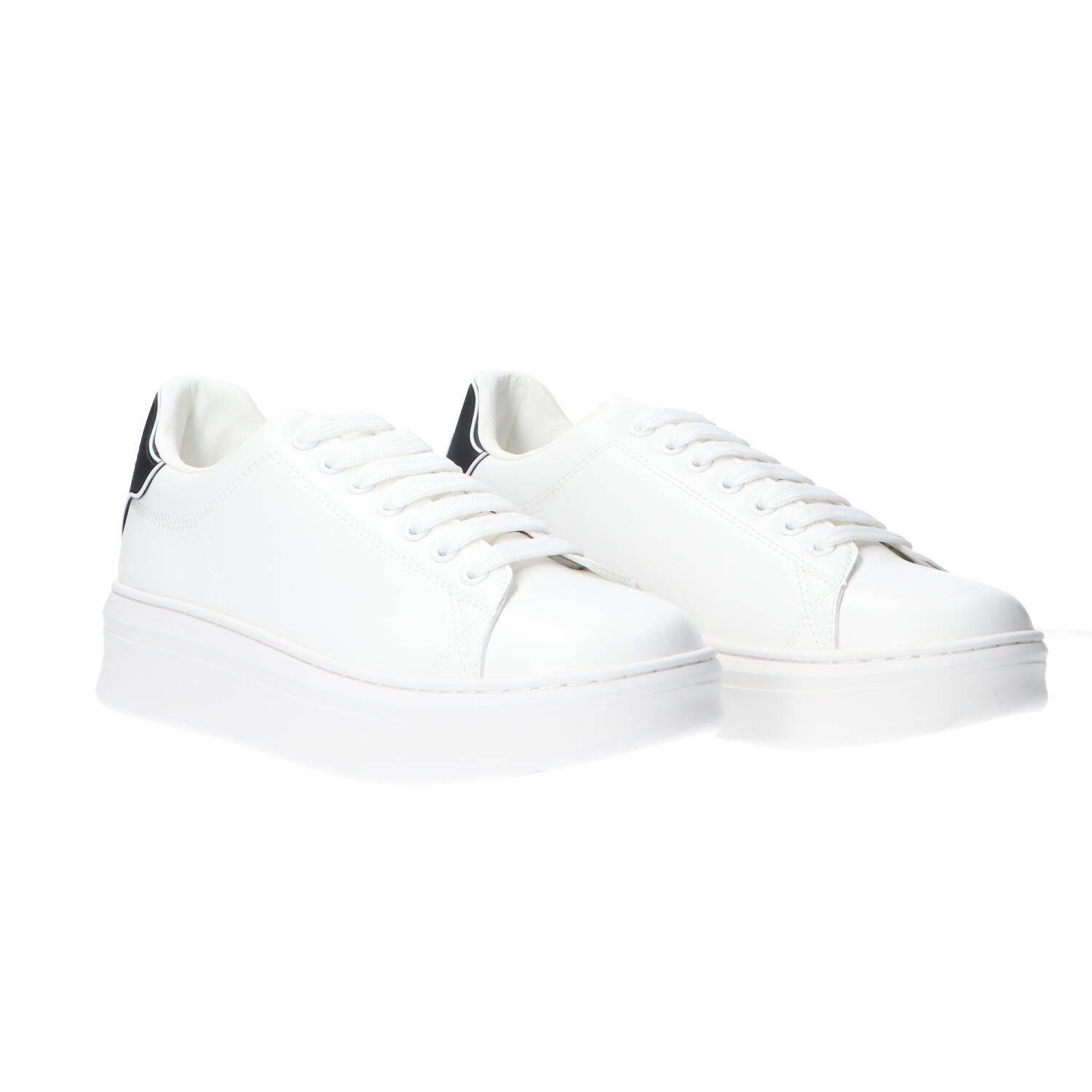 Sneakers Ecopelle rubber patch linea GACA Bianco/nero_33405.jpg